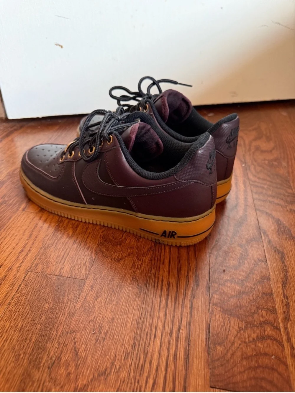 Nike Air Force 1 Low Deep Burgundy Gum men’s size 6 women’s size 7.5